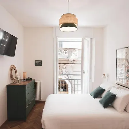 Apartament Insidewonderfulcomo *